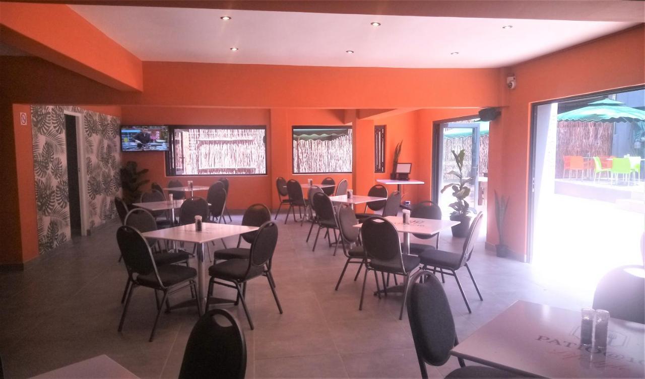 The Jack Rose Hotel, Rosebank, Gautrain Γιοχάνεσμπουργκ Εξωτερικό φωτογραφία