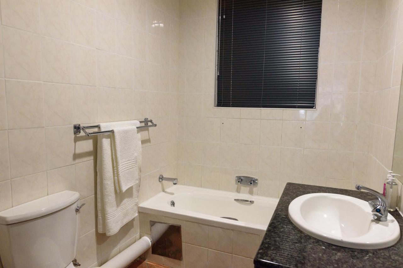 The Jack Rose Hotel, Rosebank, Gautrain Γιοχάνεσμπουργκ Εξωτερικό φωτογραφία